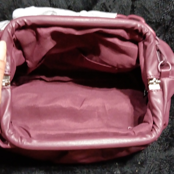 NWT Badgley Mischka plum clutch - Picture 5 of 8